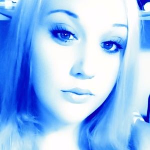 Meet your Posher, Brandy